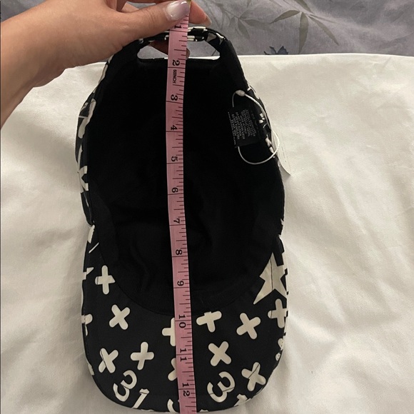 CHANEL 22P Black Baseball Cap with White Logo & Motif Print. - Picture 12 of 12